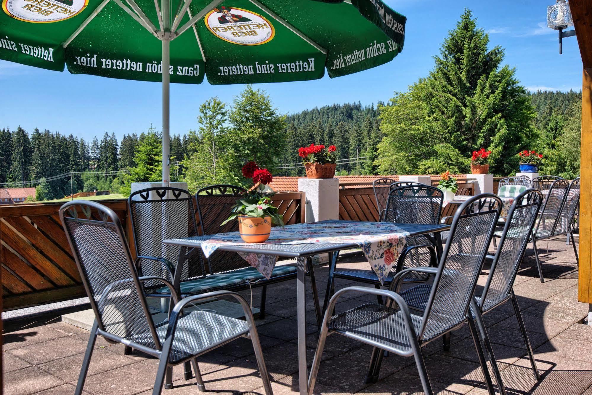 Landgasthof Zum Schwanen Hornberg Bagian luar foto