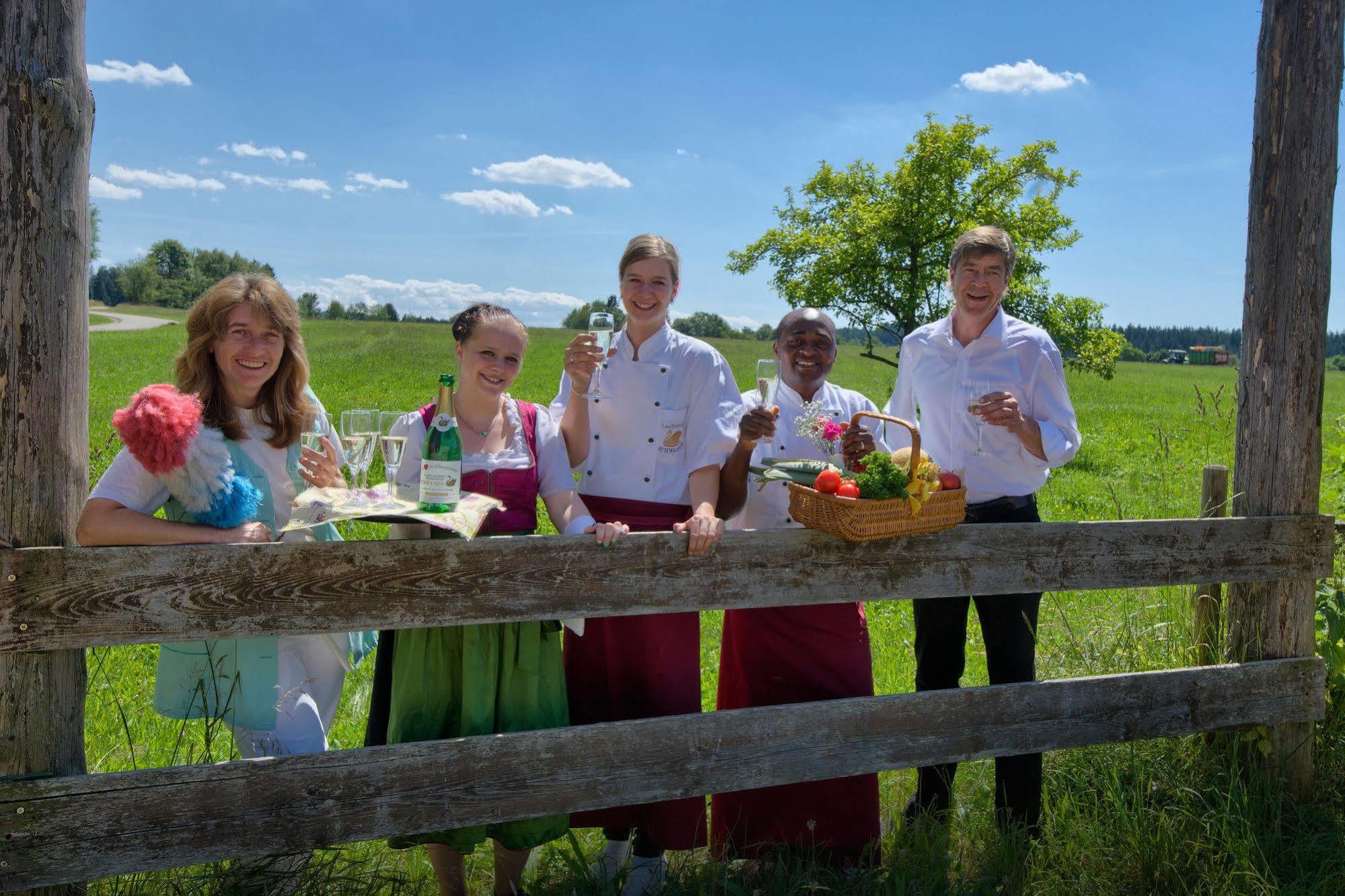 Landgasthof Zum Schwanen Hornberg Bagian luar foto