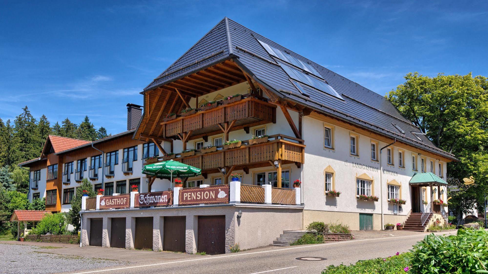 Landgasthof Zum Schwanen Hornberg Bagian luar foto